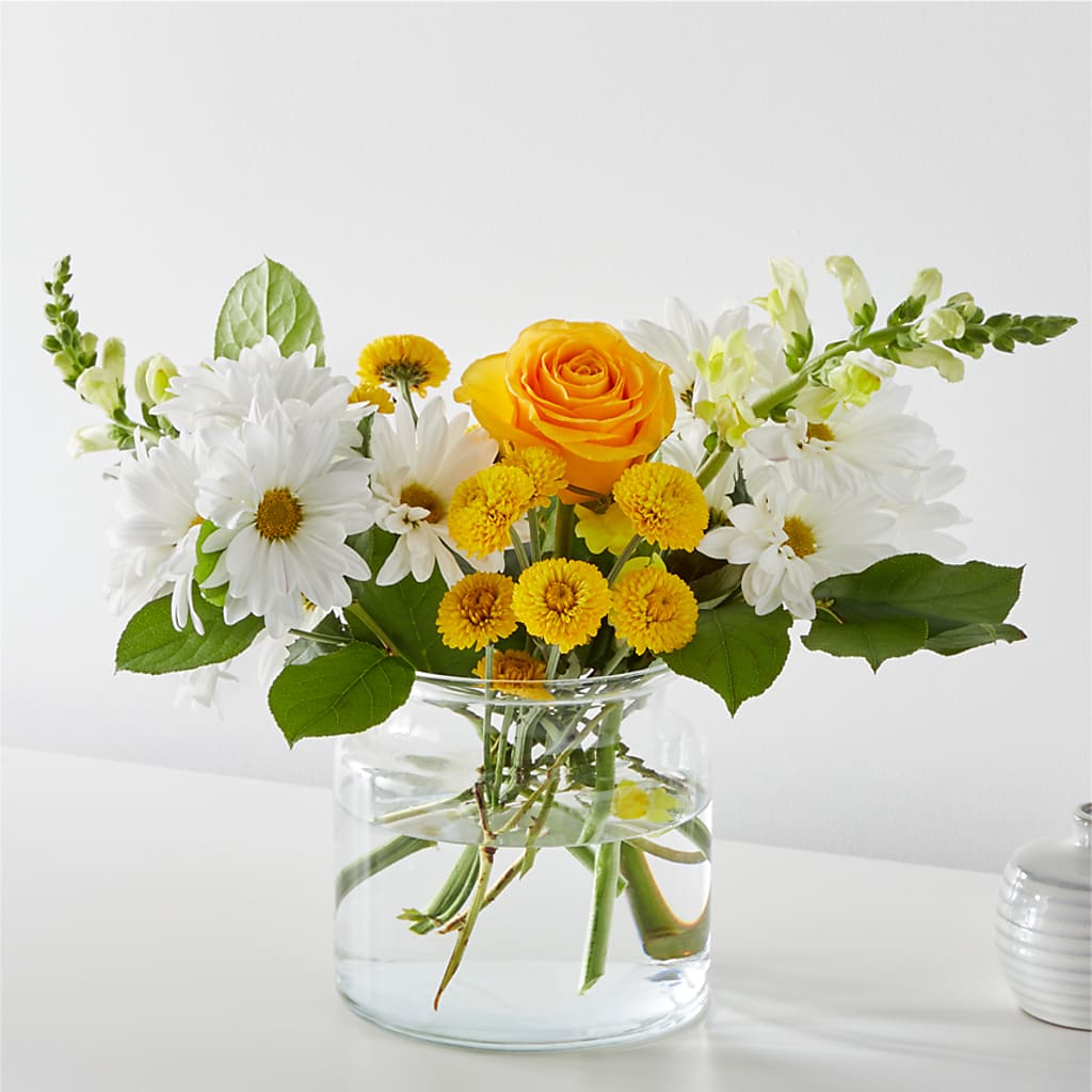 Sun Salutation Bouquet – Margartia Flowers, Jersey City NJ