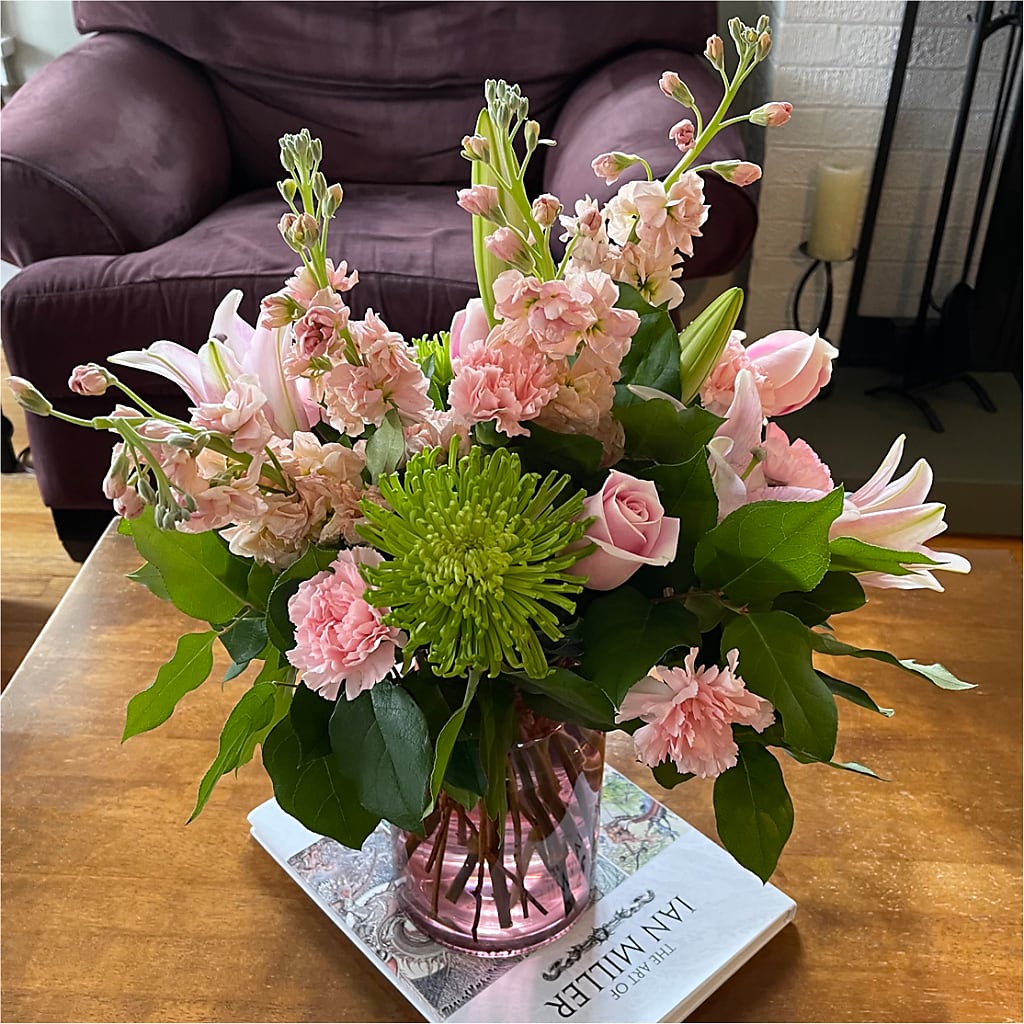 Pretty in Pink Bouquet – Margartia Flowers, Jersey City NJ