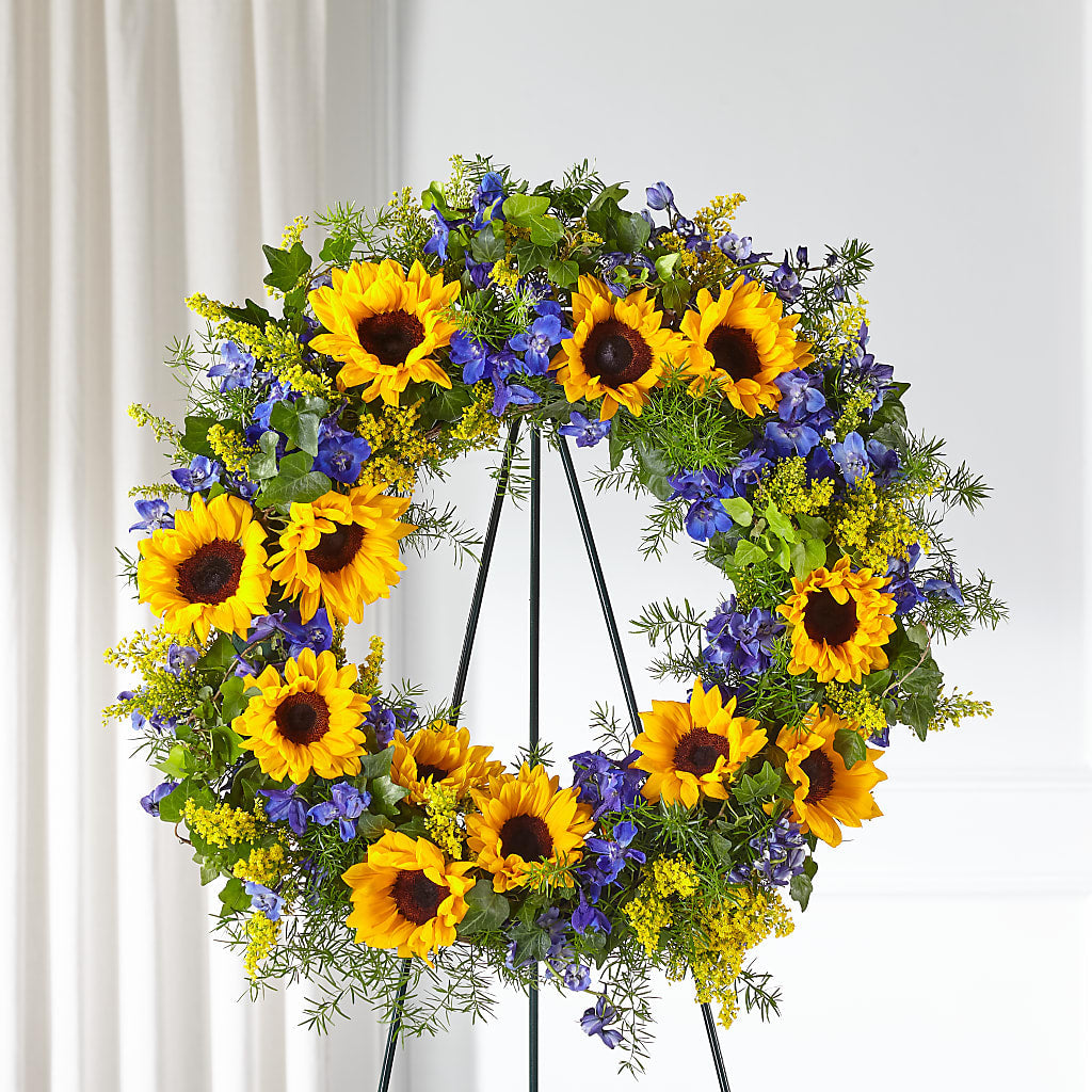 Bright Rays Wreath – Margartia Flowers, Jersey City NJ