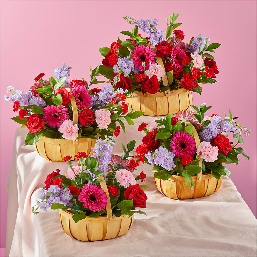 Pink Picnic Basket – Margartia Flowers, Jersey City NJ