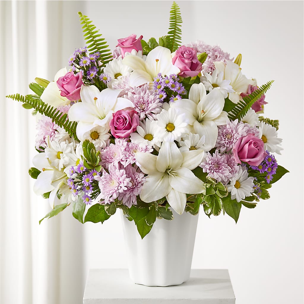 Warmest Thoughts Tabletop Basket – Margartia Flowers, Jersey City NJ
