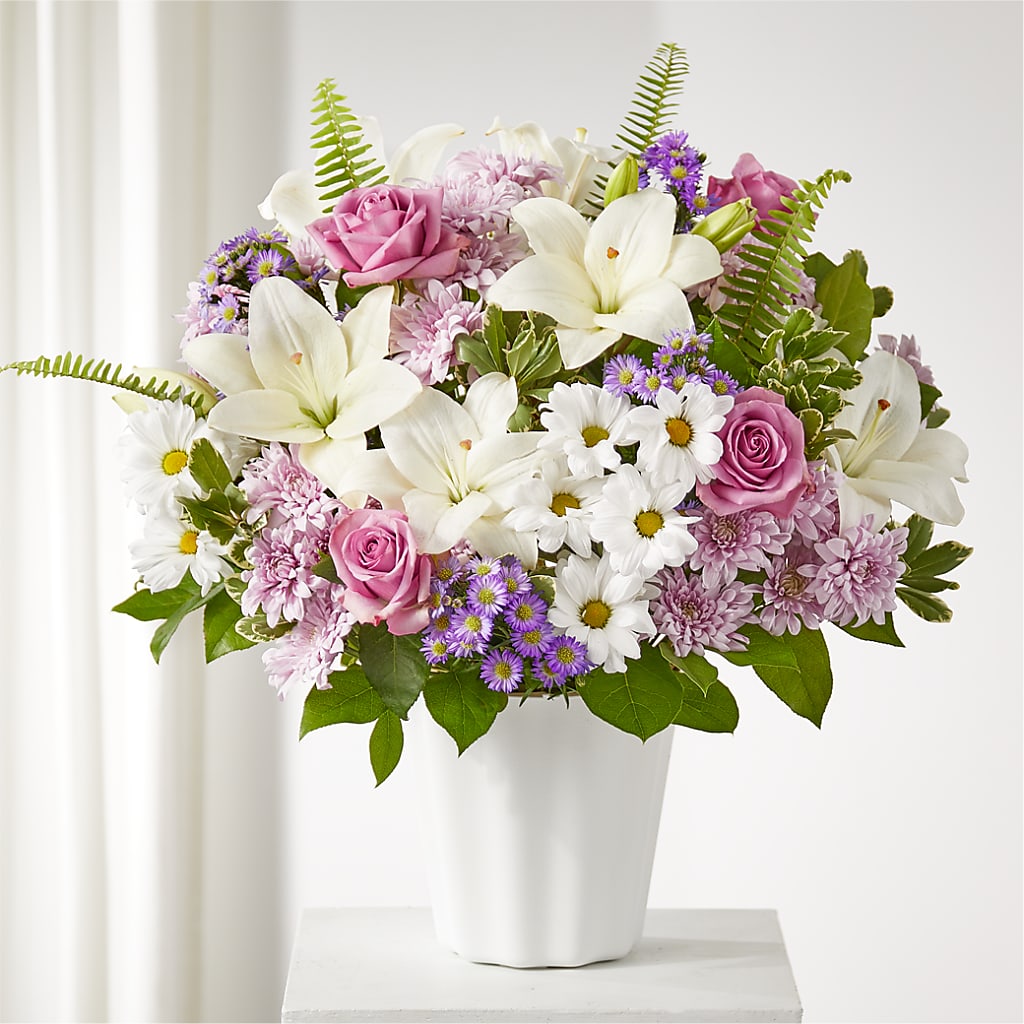 Warmest Thoughts Tabletop Basket – Margartia Flowers, Jersey City NJ