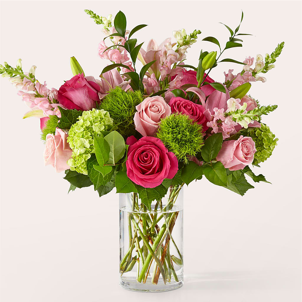 Fit for a Queen Luxury Bouquet – Margartia Flowers, Jersey City NJ