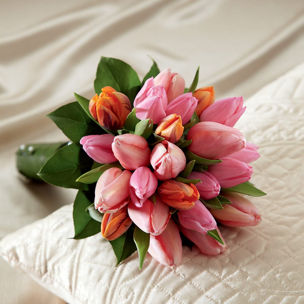 Embraceable Bouquet – Margartia Flowers, Jersey City NJ