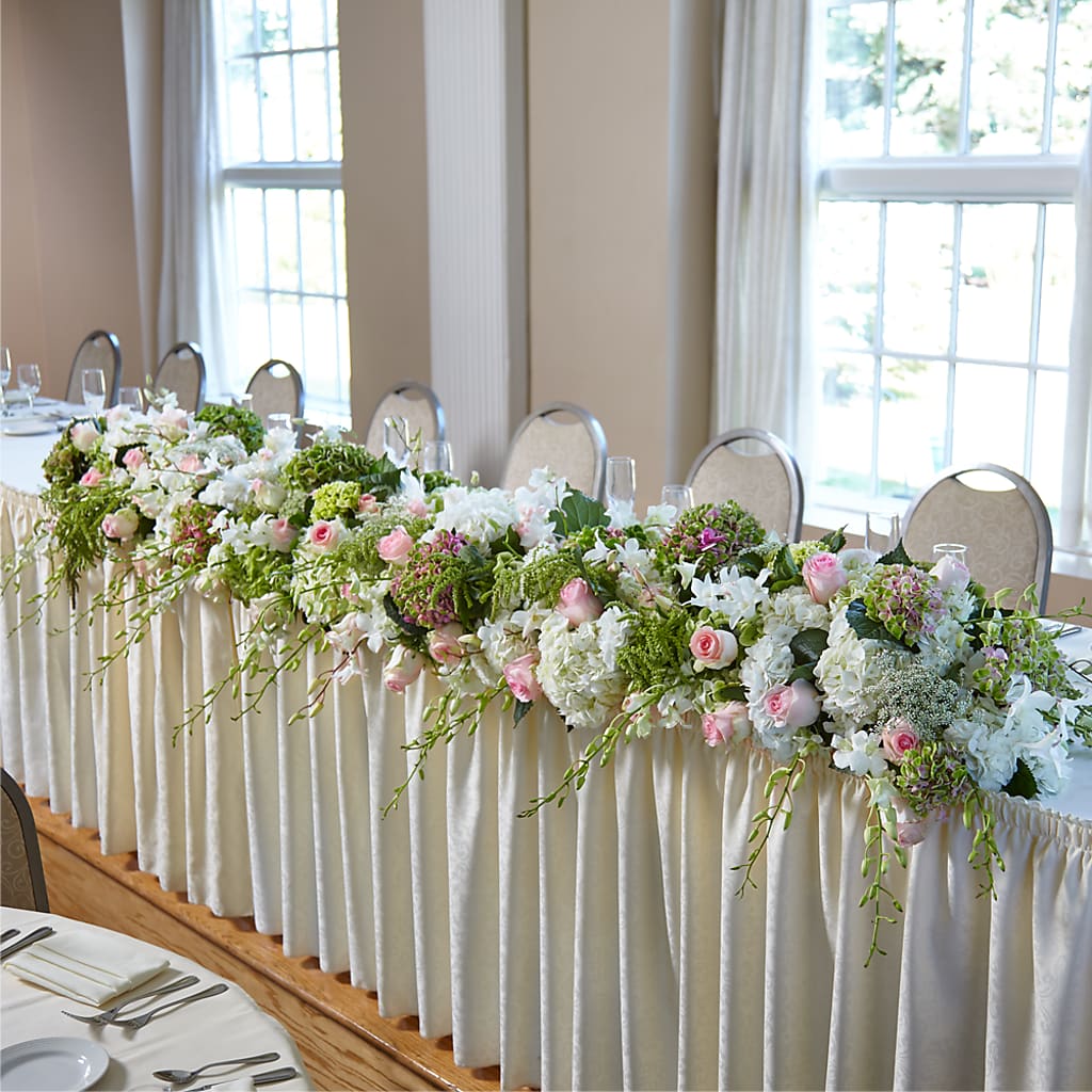 State of Joy Head Table Arrangement – Margartia Flowers, Jersey City NJ