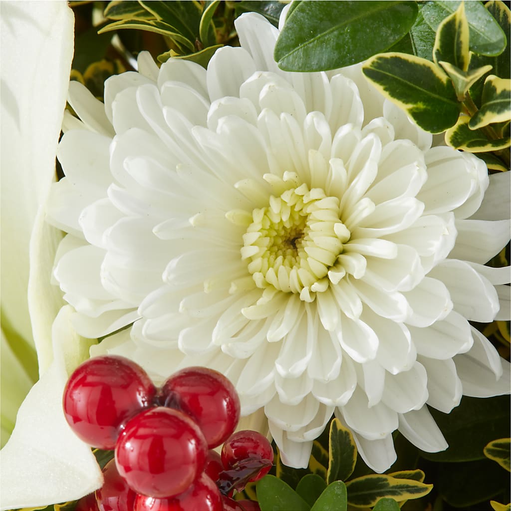 Festive Moments Tree –  Margartia Flowers, Jersey City NJ