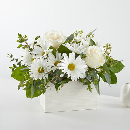 Fresh Linen Box Bouquet –  Margartia Flowers, Jersey City NJ