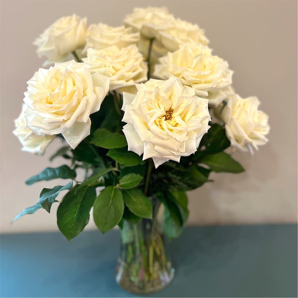 Long Stem Yellow Rose Bouquet –  Margartia Flowers, Jersey City NJ