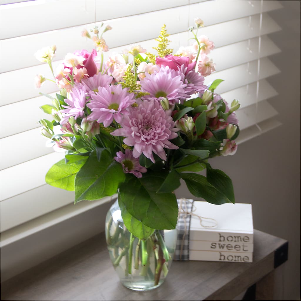 Pastel Tradition - A Florist Original –  Margartia Flowers, Jersey City NJ