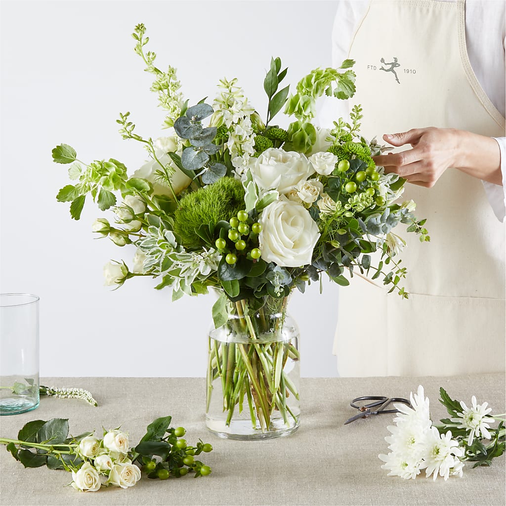 Irish Garden - A Florist Original –  Margartia Flowers, Jersey City NJ