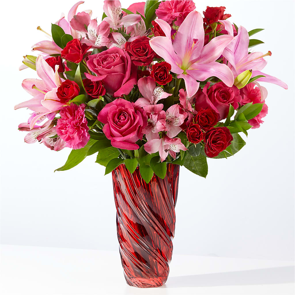 In Love Bouquet with Luxe Swirl Vase –  Margartia Flowers, Jersey City NJ