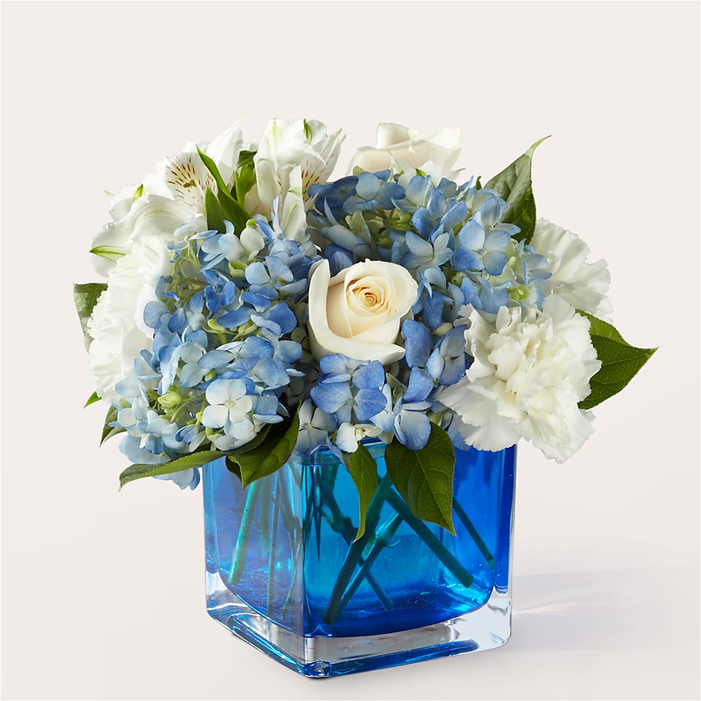 Soothing Waters Bouquet –  Margartia Flowers, Jersey City NJ
