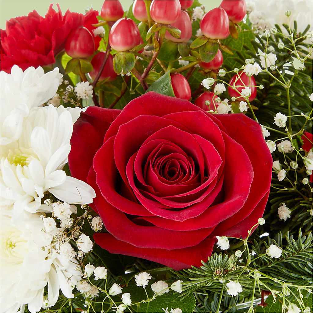 Chance of Flurries Bouquet –  Margartia Flowers, Jersey City NJ