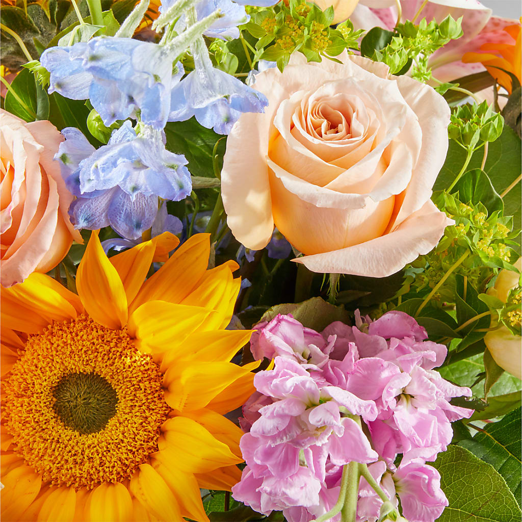 Dreamy Meadows Bouquet –  Margartia Flowers, Jersey City NJ