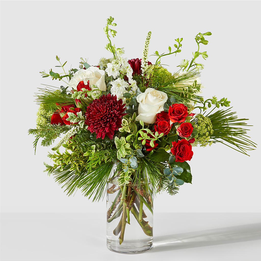 Favorite Traditions Bouquet –  Margartia Flowers, Jersey City NJ