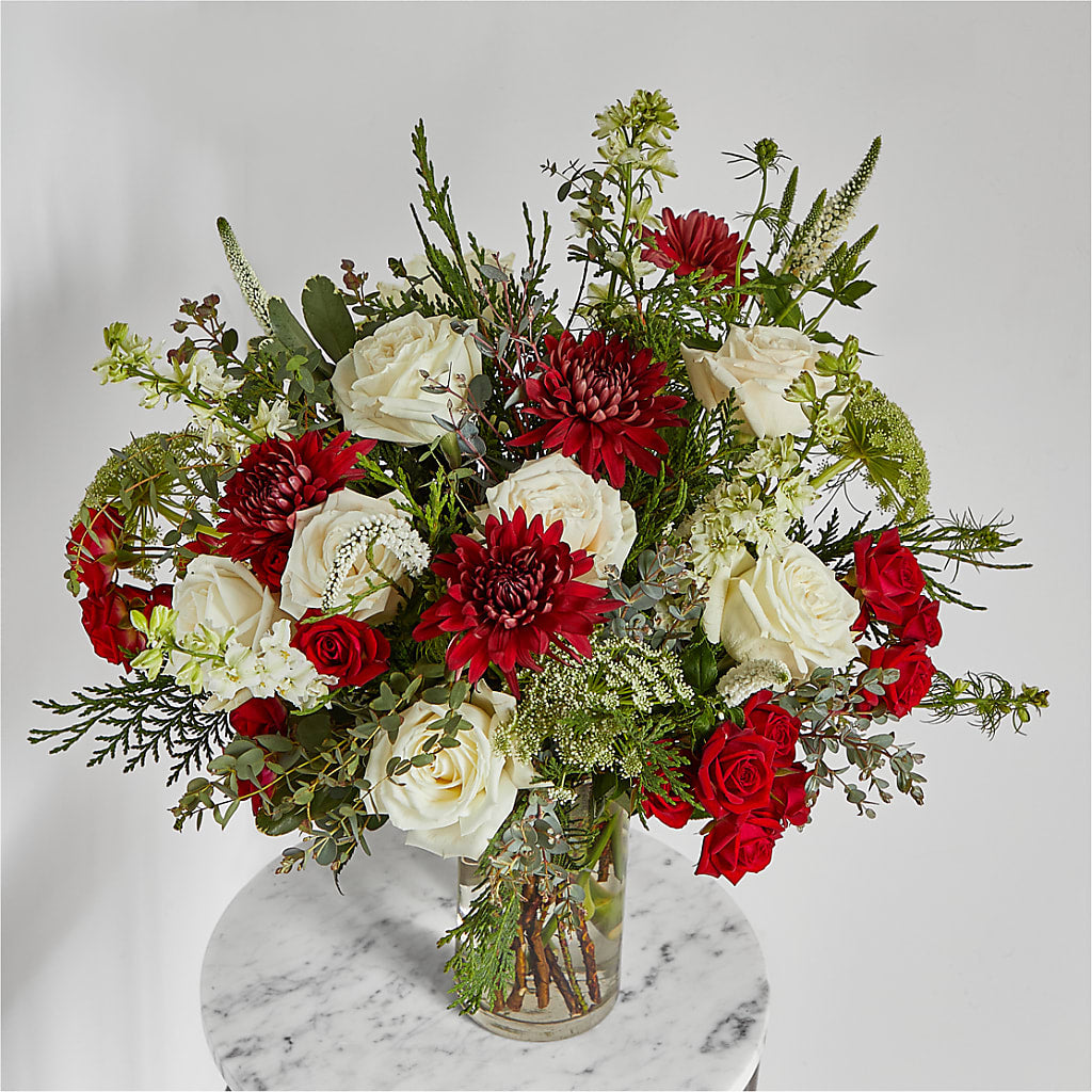 Favorite Traditions Bouquet –  Margartia Flowers, Jersey City NJ