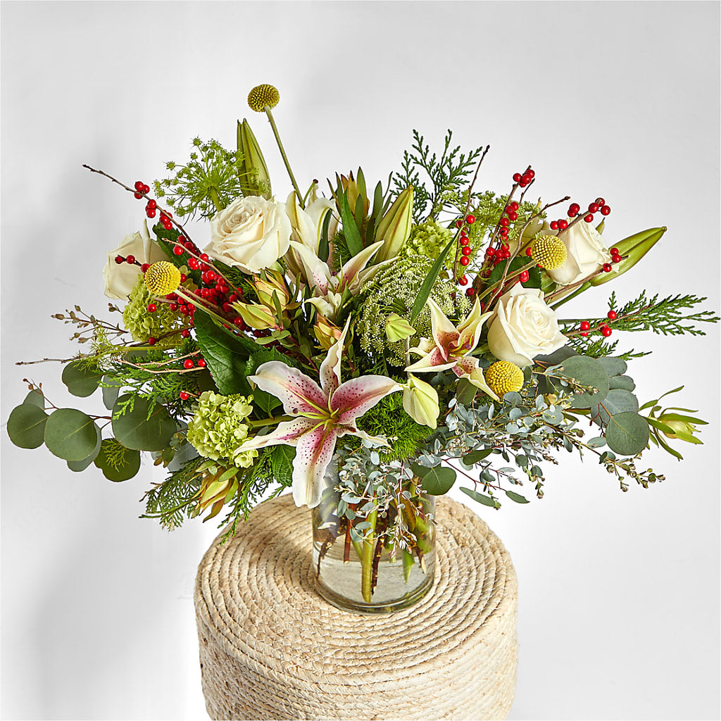 Berry & Bright Bouquet –  Margartia Flowers, Jersey City NJ