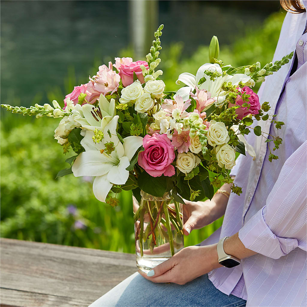 Fondly Bouquet –  Margartia Flowers, Jersey City NJ