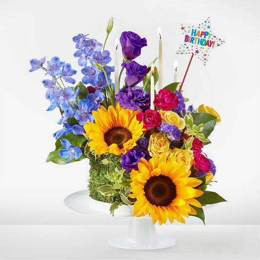 Star of the Day Floral Cake –  Margartia Flowers, Jersey City NJ
