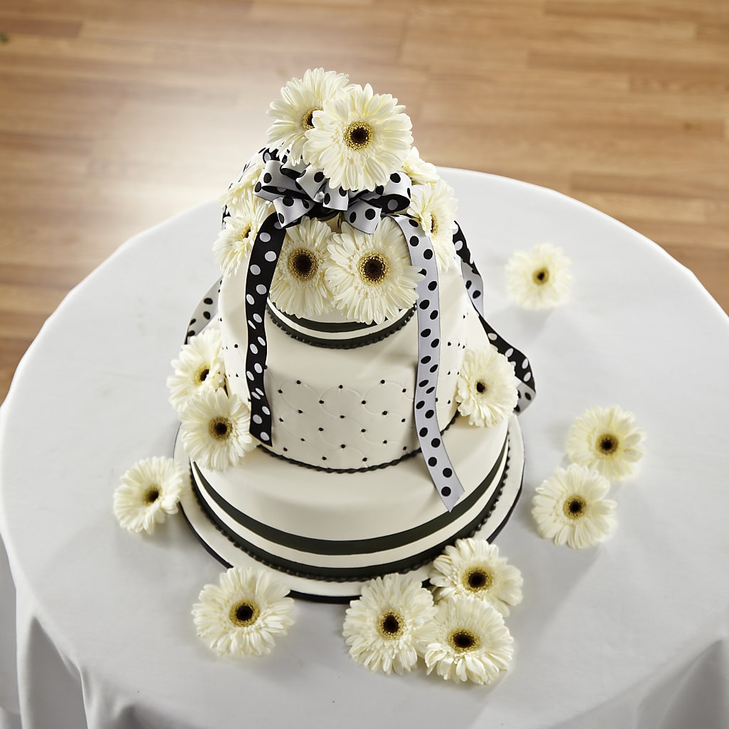 Simple Sophistication Cake Décor –  Margartia Flowers, Jersey City NJ