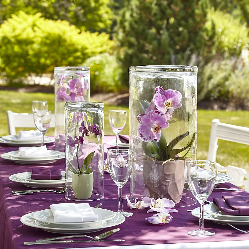 Dramatic Garden Centerpiece –  Margartia Flowers, Jersey City NJ