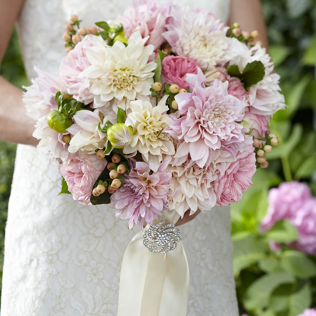 Heart's Promise Bouquet –  Margartia Flowers, Jersey City NJ