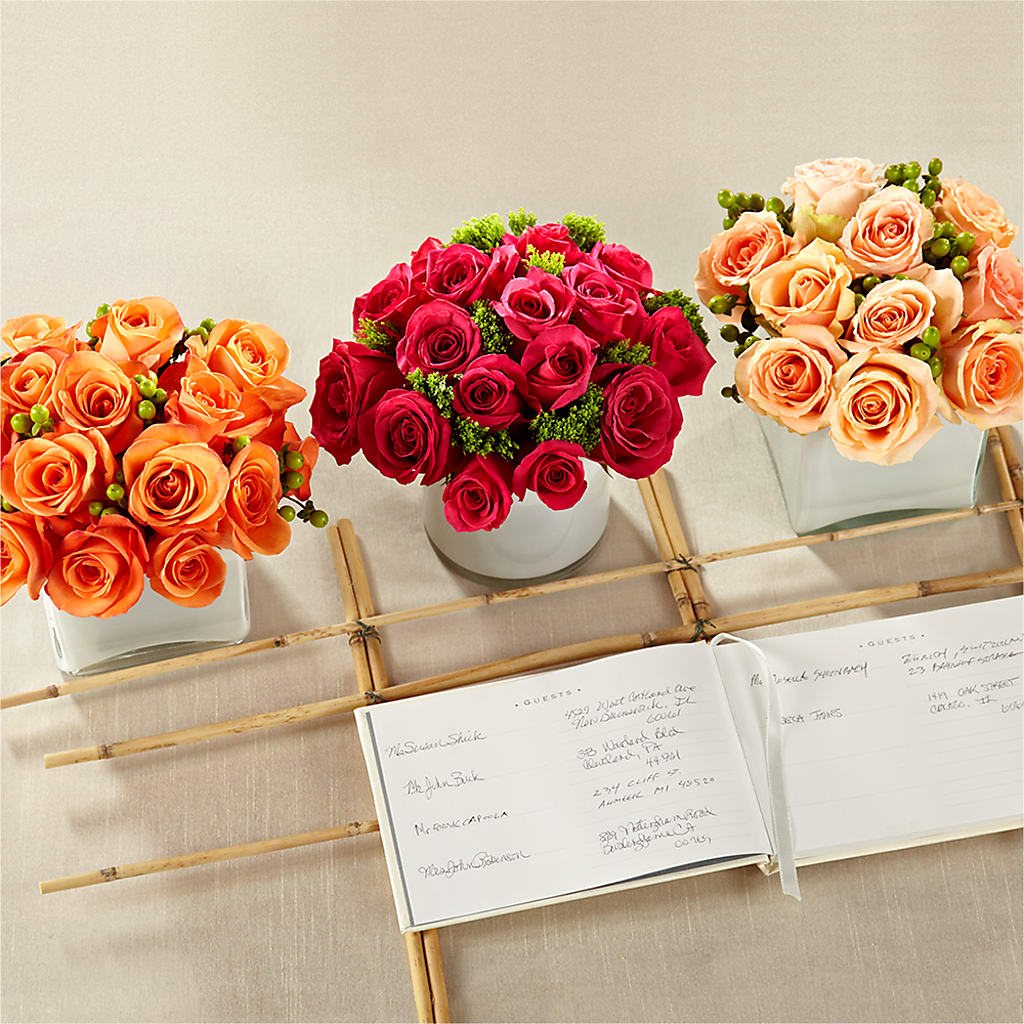 Dawn Rose Centerpiece –  Margartia Flowers, Jersey City NJ